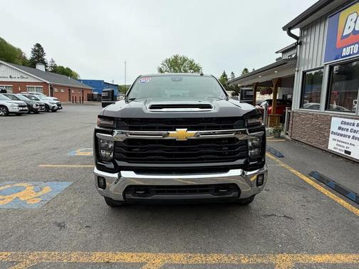 Black 2025 Chevrolet Silverado 2500 LT