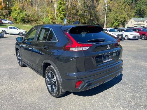2024 Mitsubishi Eclipse Cross SE