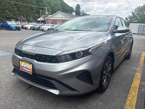 Steel Gray 2024 Kia Forte LXS