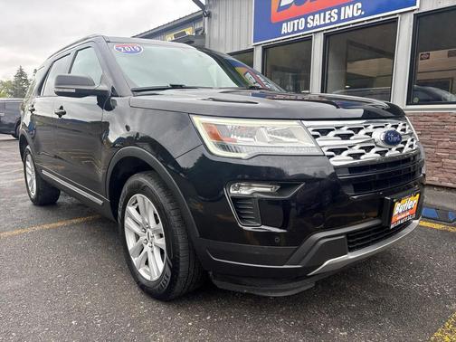 Agate Black Metallic 2019 Ford Explorer XLT