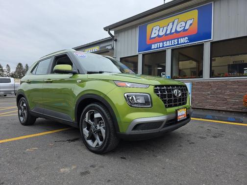 2023 Hyundai VENUE SEL