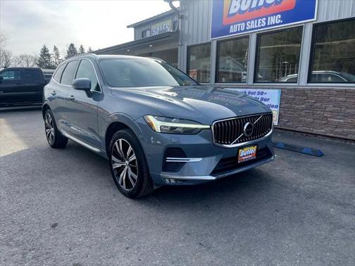 2023 Volvo XC60 B5 Plus Bright Theme