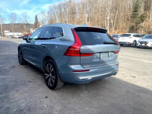 2023 Volvo XC60 B5 Plus Bright Theme