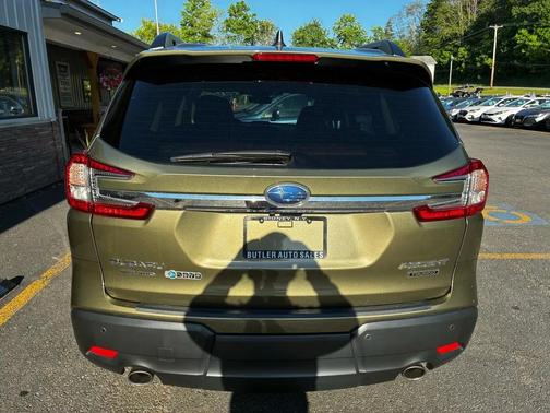 Autumn Green Metallic 2024 Subaru Ascent Touring 7-Passenger