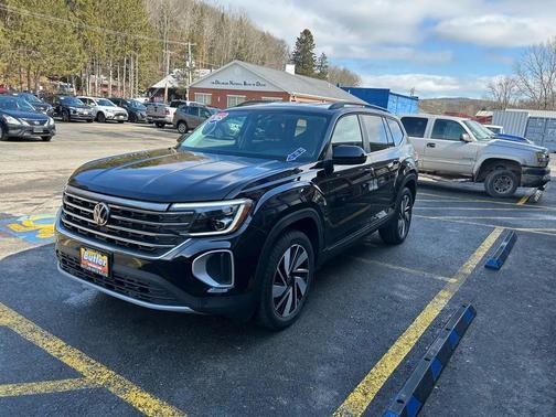 2025 Volkswagen Atlas 2.0T SE w/Technology 4MOTION