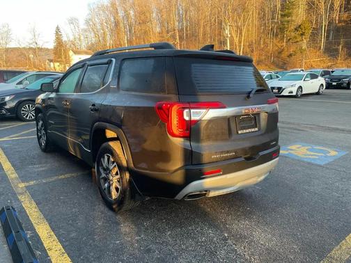 2020 GMC Acadia FWD SLE
