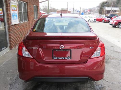2017 Nissan Versa 1.6 SV