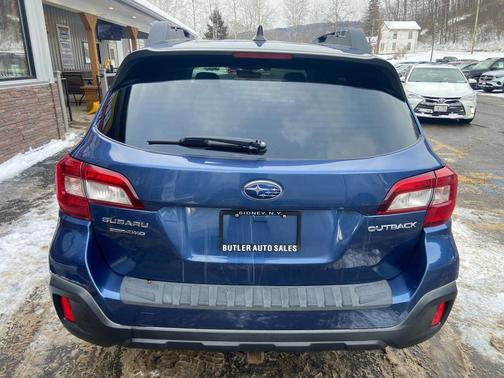 2019 Subaru Outback 2.5i Premium