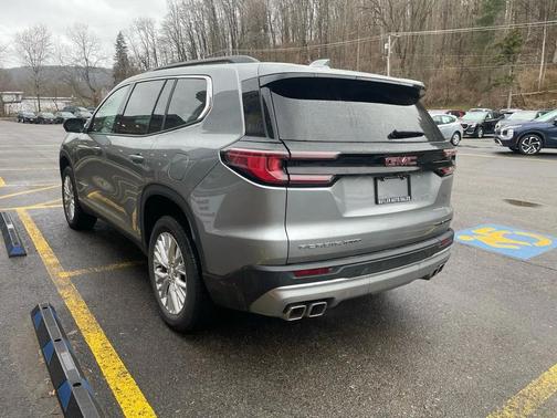 2025 GMC Acadia Elevation AWD