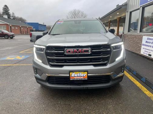 2025 GMC Acadia Elevation AWD