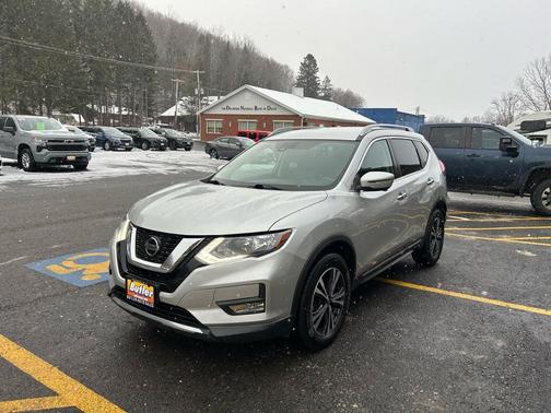 2018 Nissan Rogue SV