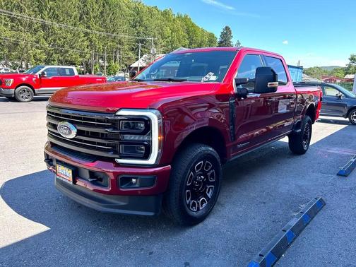 2025 Ford F-350 Platinum