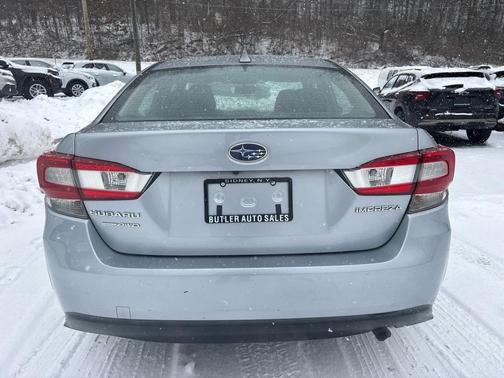 2018 Subaru Impreza 2.0i Premium