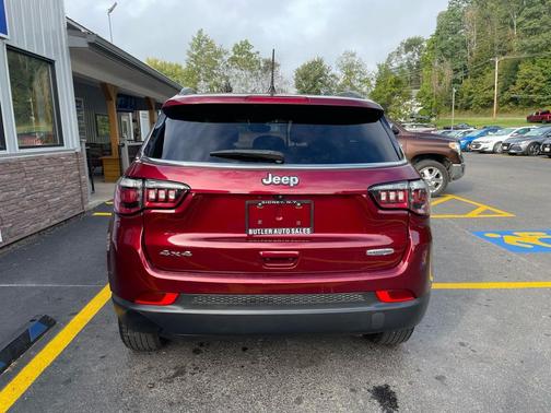 2022 Jeep Compass Latitude
