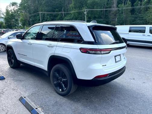 2023 Jeep Grand Cherokee Limited X