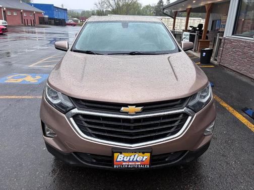 Gold 2018 Chevrolet Equinox LT