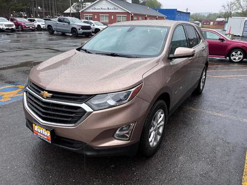 Gold 2018 Chevrolet Equinox LT