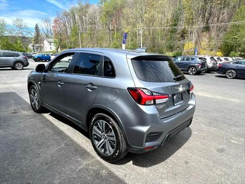 2024 Mitsubishi Outlander Sport 2.0 ES
