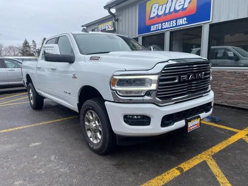 2024 RAM 2500 Laramie Crew Cab 4x4 6'4' Box