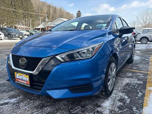 2021 Nissan Versa 1.6 S