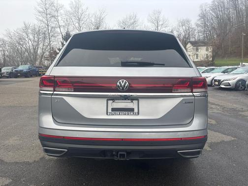2024 Volkswagen Atlas 2.0T SE w/Technology 4MOTION