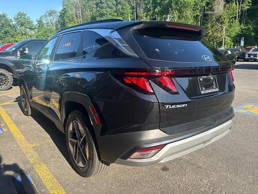 Phantom Black 2026 Hyundai TUCSON SEL