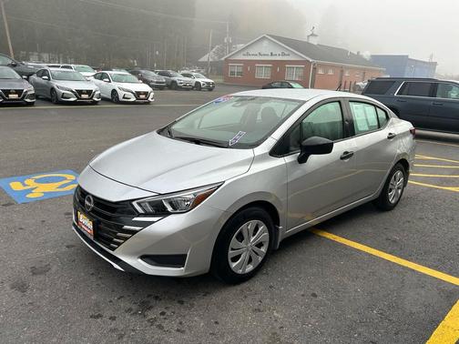 2023 Nissan Versa 1.6 S