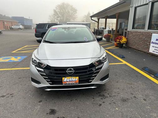 2023 Nissan Versa 1.6 S