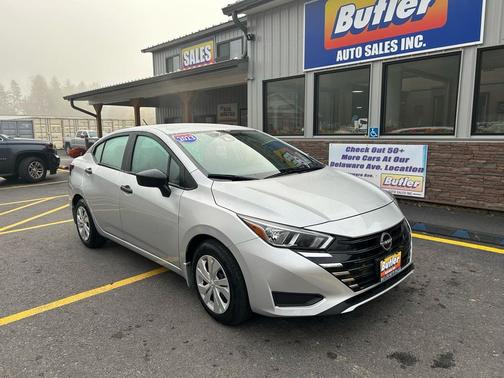 2023 Nissan Versa 1.6 S