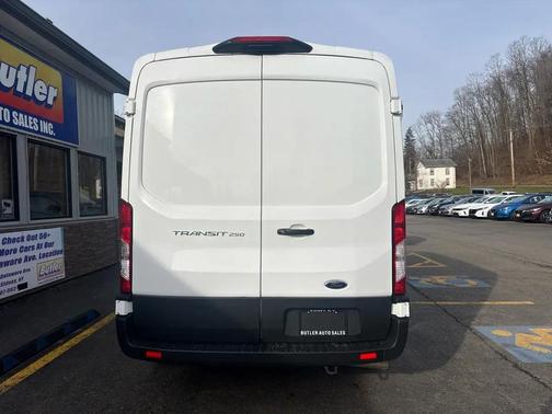 2023 Ford Transit-250 Base