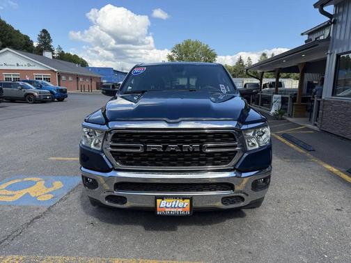 Patriot Blue Pearlcoat 2023 RAM 1500 Big Horn/Lone Star