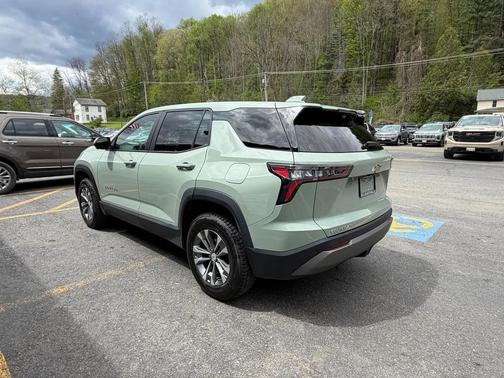 Cacti Green 2025 Chevrolet Equinox 1LT