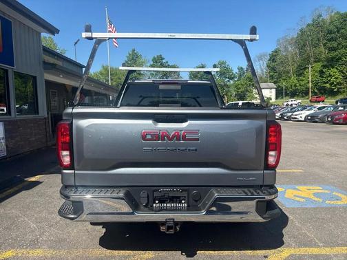Pacific Blue Metallic 2019 GMC Sierra 1500 SLE