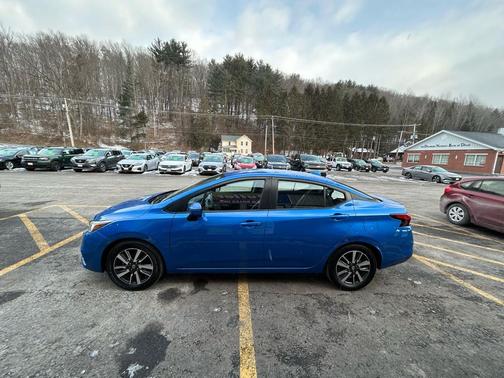2021 Nissan Versa 1.6 SV