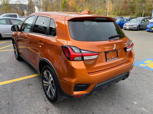 2024 Mitsubishi Outlander Sport 2.0 ES