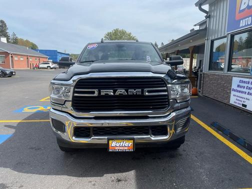 2021 RAM 2500 Big Horn Crew Cab 4x4 6'4' Box