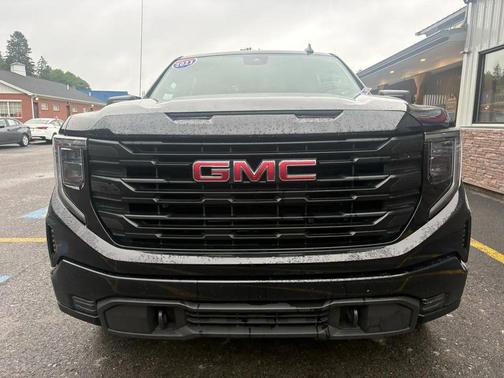 Onyx Black 2023 GMC Sierra 1500 Pro
