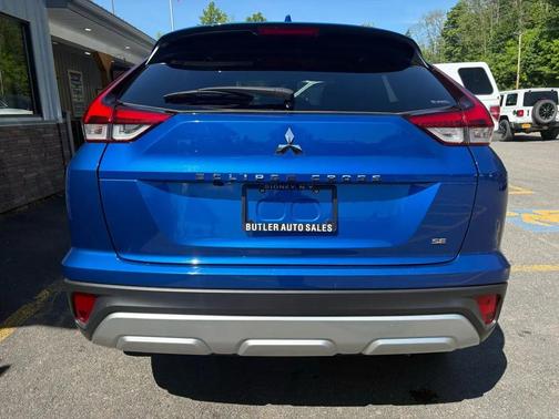 Lightning Blue Metallic 2024 Mitsubishi Eclipse Cross SE