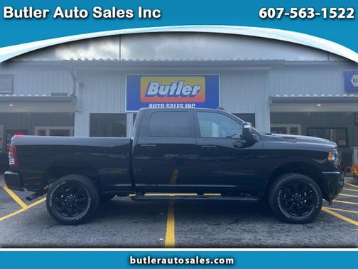 2024 RAM 2500 Big Horn Crew Cab 4x4 6'4' Box