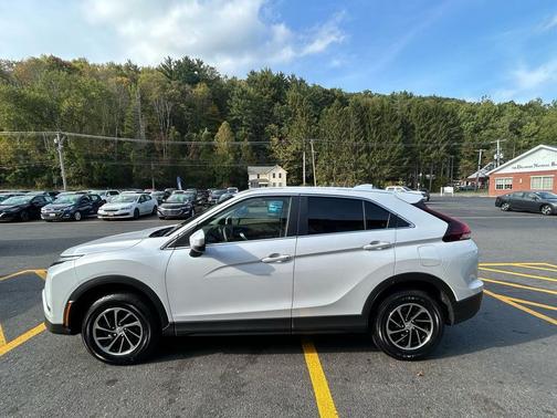 2024 Mitsubishi Eclipse Cross ES