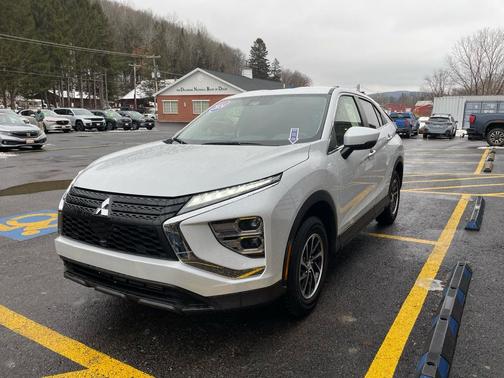 2024 Mitsubishi Eclipse Cross ES