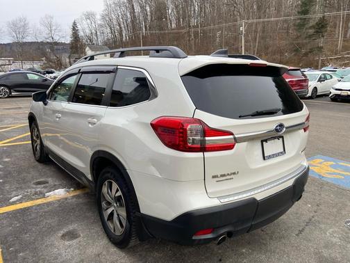 2020 Subaru Ascent Premium 8-Passenger