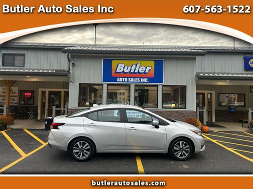 2023 Nissan Versa 1.6 SV