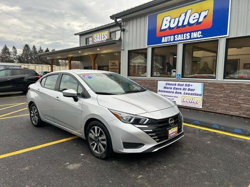2023 Nissan Versa 1.6 SV