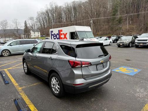 Sterling Gray Metallic 2024 Chevrolet Equinox 1LT