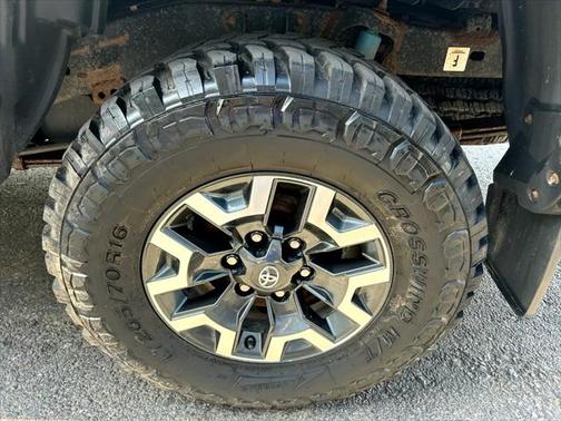 2017 Toyota Tacoma SR5