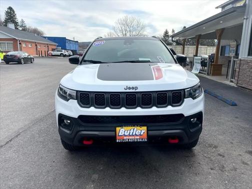 2024 Jeep Compass Trailhawk
