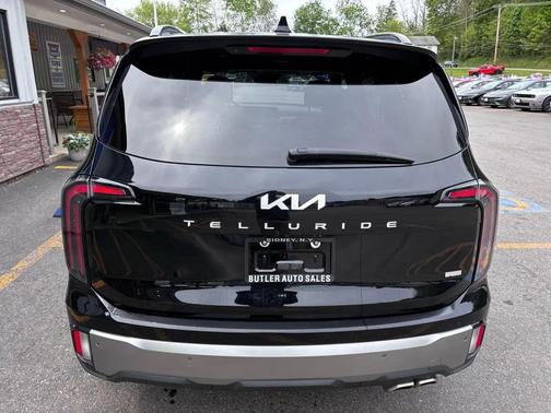 Ebony Black 2023 Kia Telluride SX Prestige X-Line