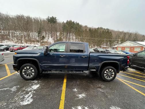 2021 Chevrolet Silverado 2500 Custom