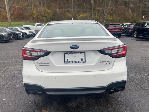 2022 Subaru Legacy Limited